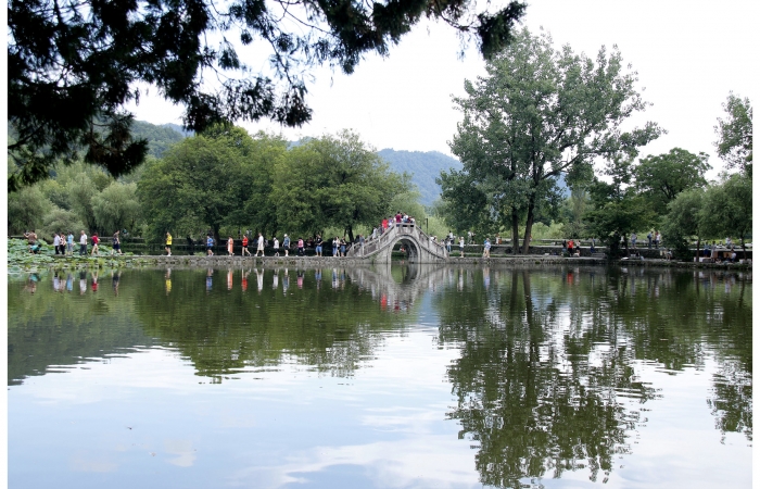 皖南小山村