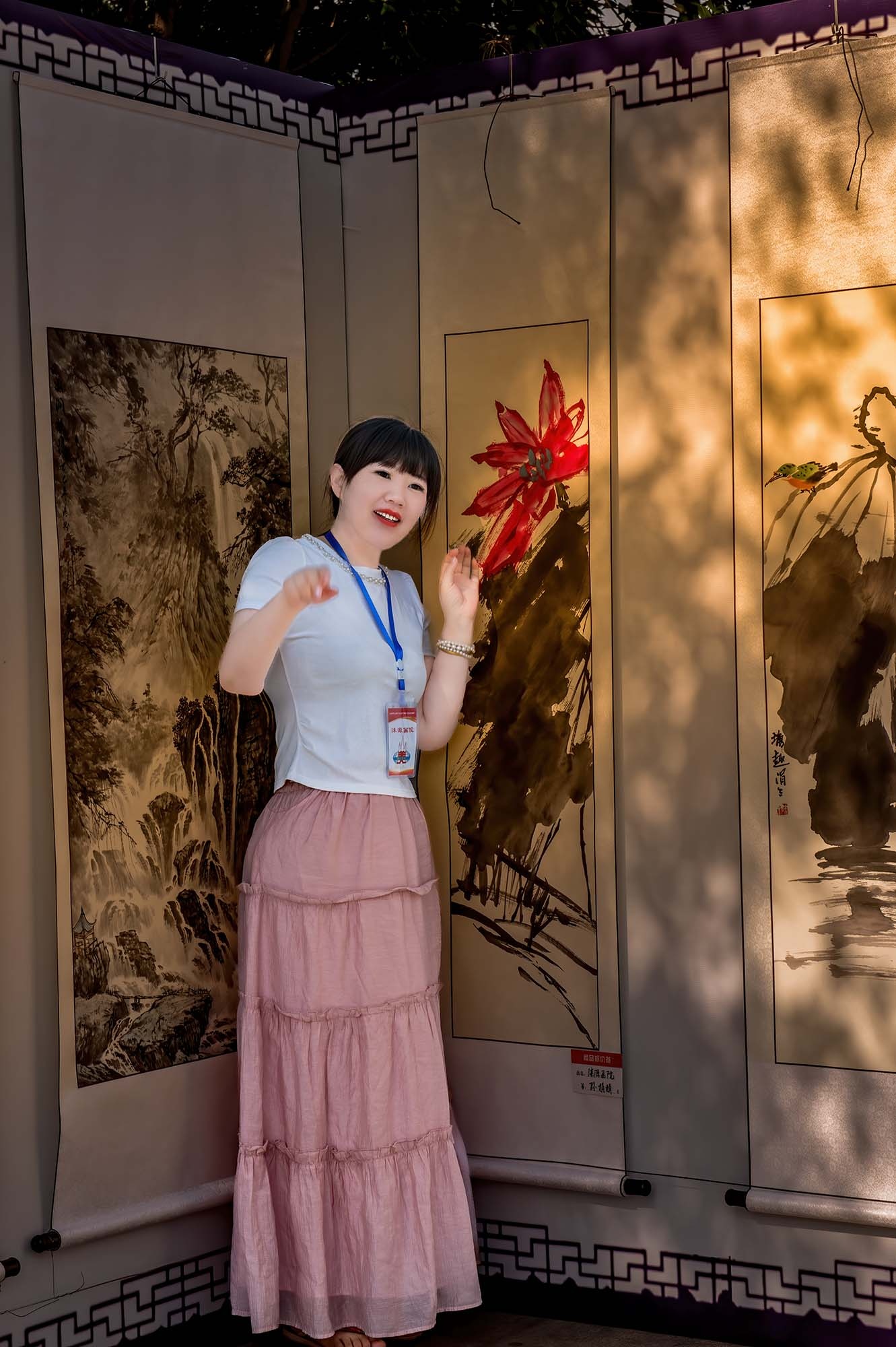 女画师